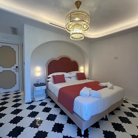 Lussi Capri فندق 5*